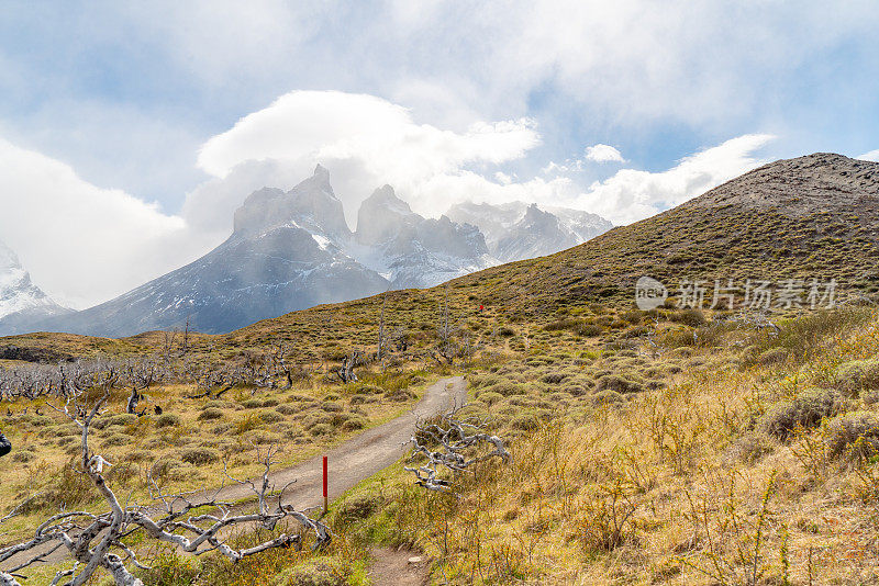 智利Torres del Paine国家公园的徒步旅行路线